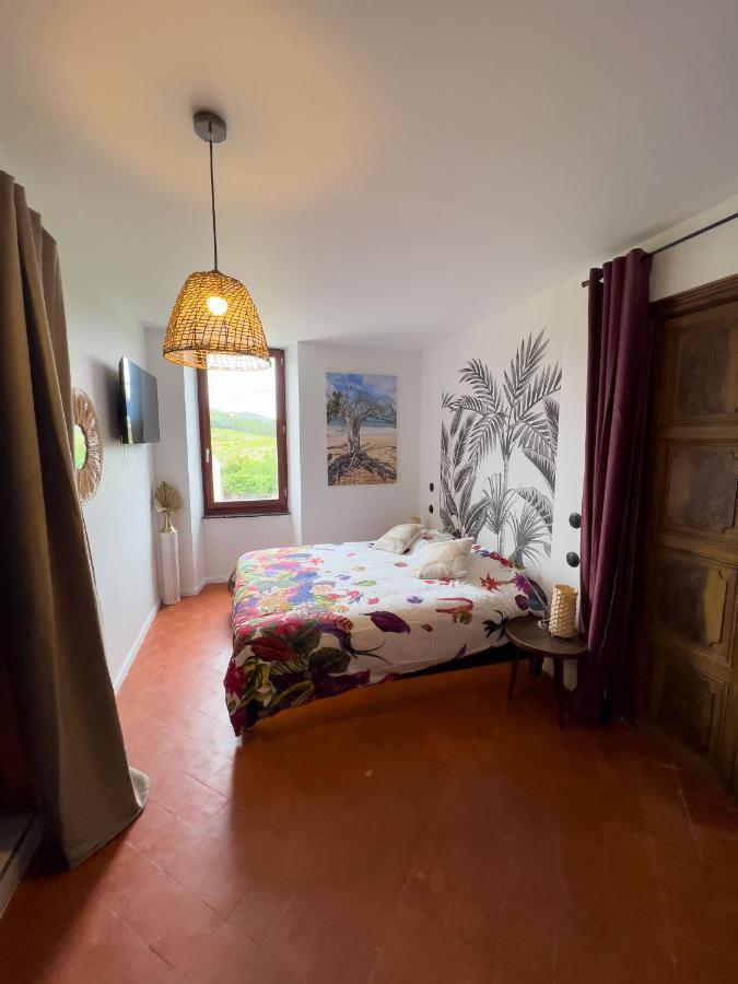 Les Baroudeurs De Saint Jean Bed and Breakfast Buitenkant foto